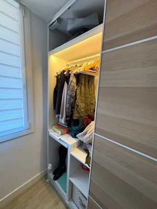 Armadio PAX IKEA con ante scorrevoli