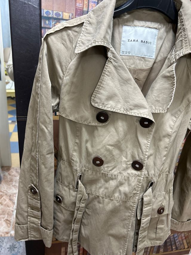 Chaqueta Zara Beige