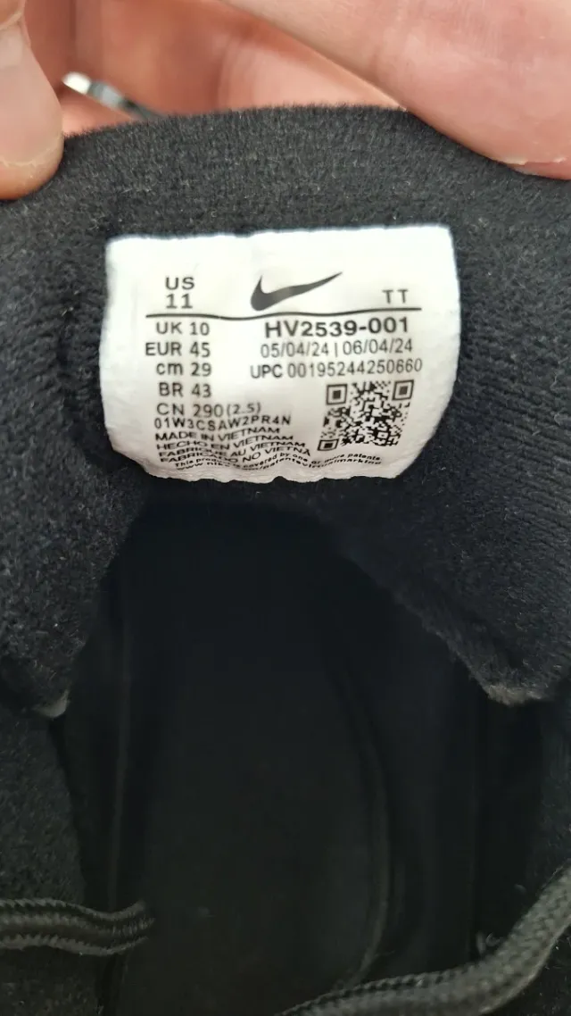 Zapatillas Nike Air Max 95 Negras y Grises