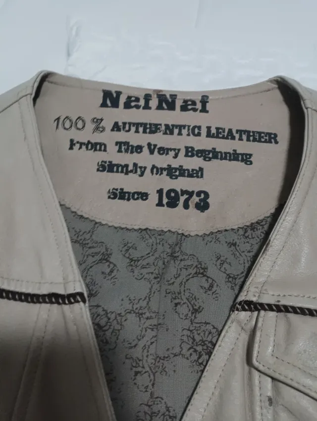 Chaqueta de cuero Naf Naf Beige