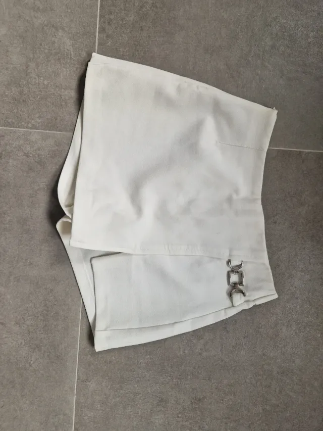 Falda pantalón Bershka blanca Talla M
