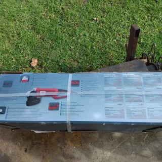 Amoladora Angular 230mm Nueva + paquete discos