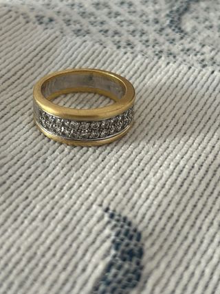 Anello oro 18k con diamanti