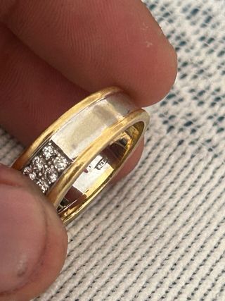 Anello oro 18k con diamanti
