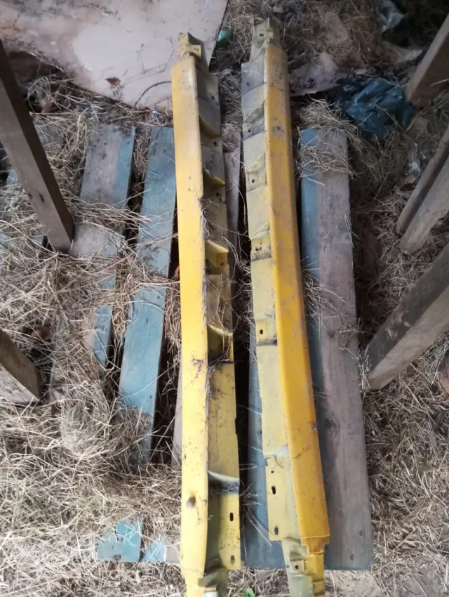 Alerones traseros Peugeot 106 Rally y taloneras