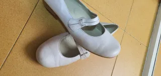 Zapatos blancos comunión niña