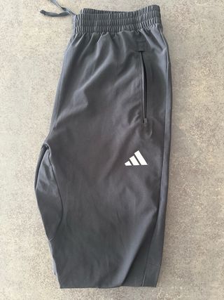 Chándal Adidas Essentials Logo Gris