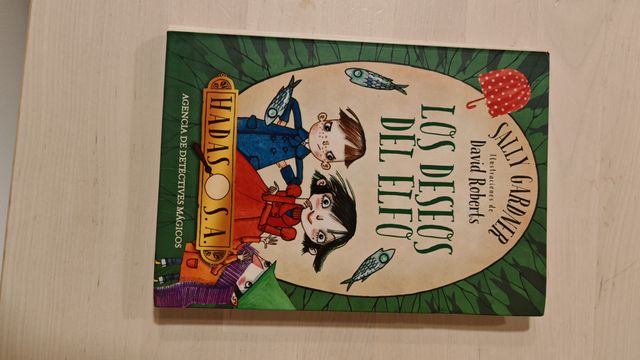 LOTE DE 6 LIBROS INFANTIL PACK LOS DESEOS DE ELFO