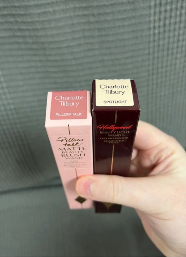 Charlotte Tilbury colorete e iluminador