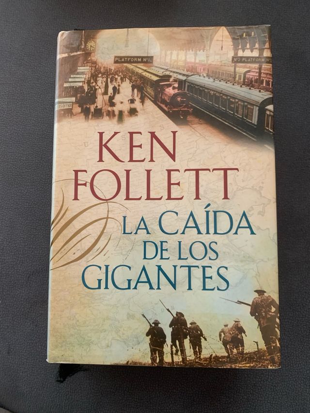 La caída de los gigantes (The Century 1) (Spani...