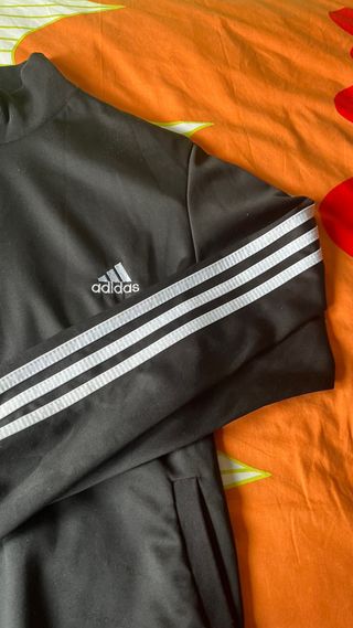 Sudadera Adidas Negra con Rayas