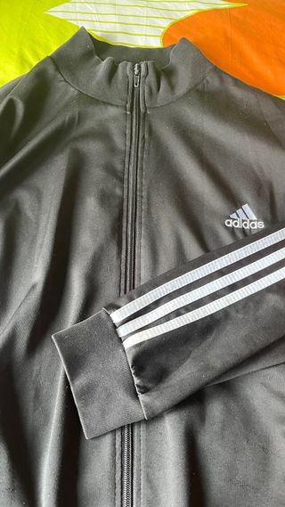 Sudadera Adidas Negra con Rayas