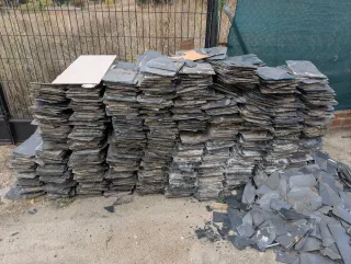 Tejas de pizarra para tejados (unos 100m)