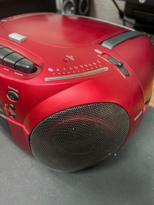 Radiocassetta rossa Tamashi CD-158