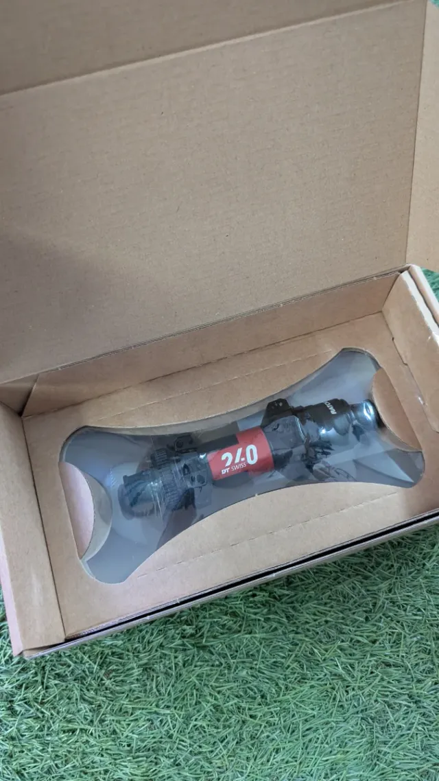 Buje DT240 EXP 12x148 28h Boost