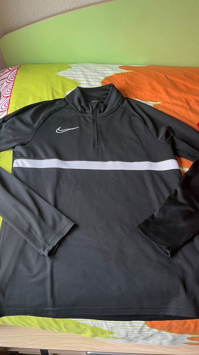 Sudadera Nike Negra Media Cremallera