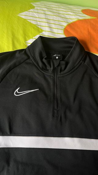 Sudadera Nike Negra Media Cremallera