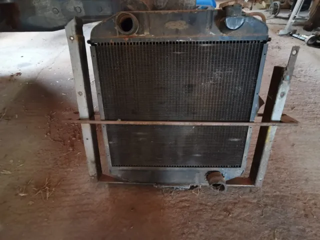 Radiador con filtro de aire Tractor EBRO