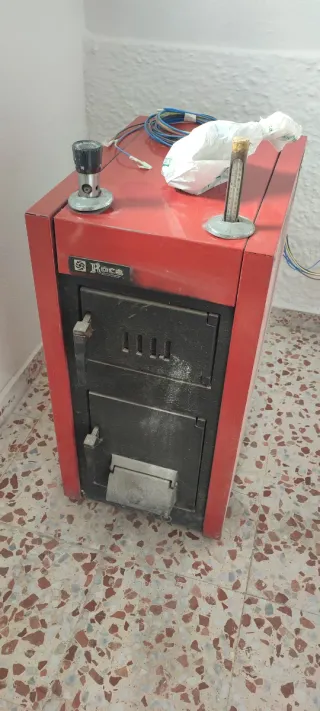 Caldera leña-carbon ROCA