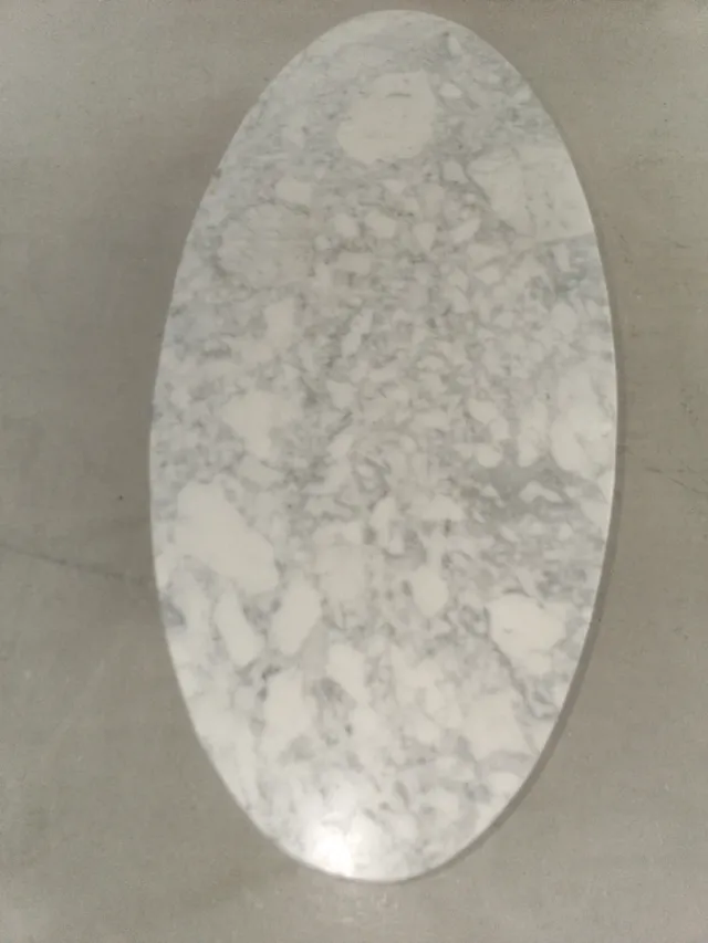 Mesa centro ovalada mármol y madera