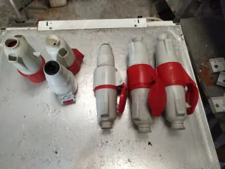 Lote clavijas tipo cetact