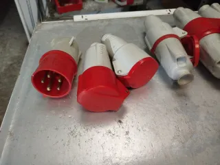 Lote clavijas tipo cetact