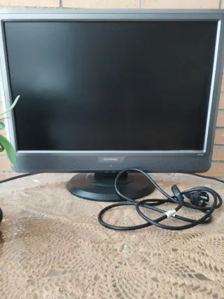 Pantalla Compaq Gris/Negra.