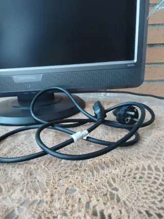 Pantalla Compaq Gris/Negra.