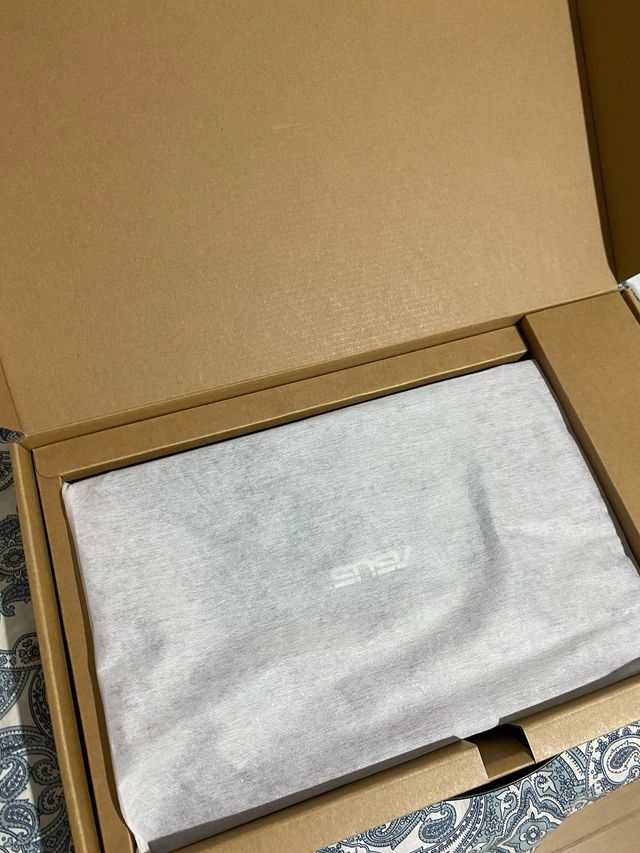 Portátil ASUS VivoBook X512JA i3 15.6 Gris