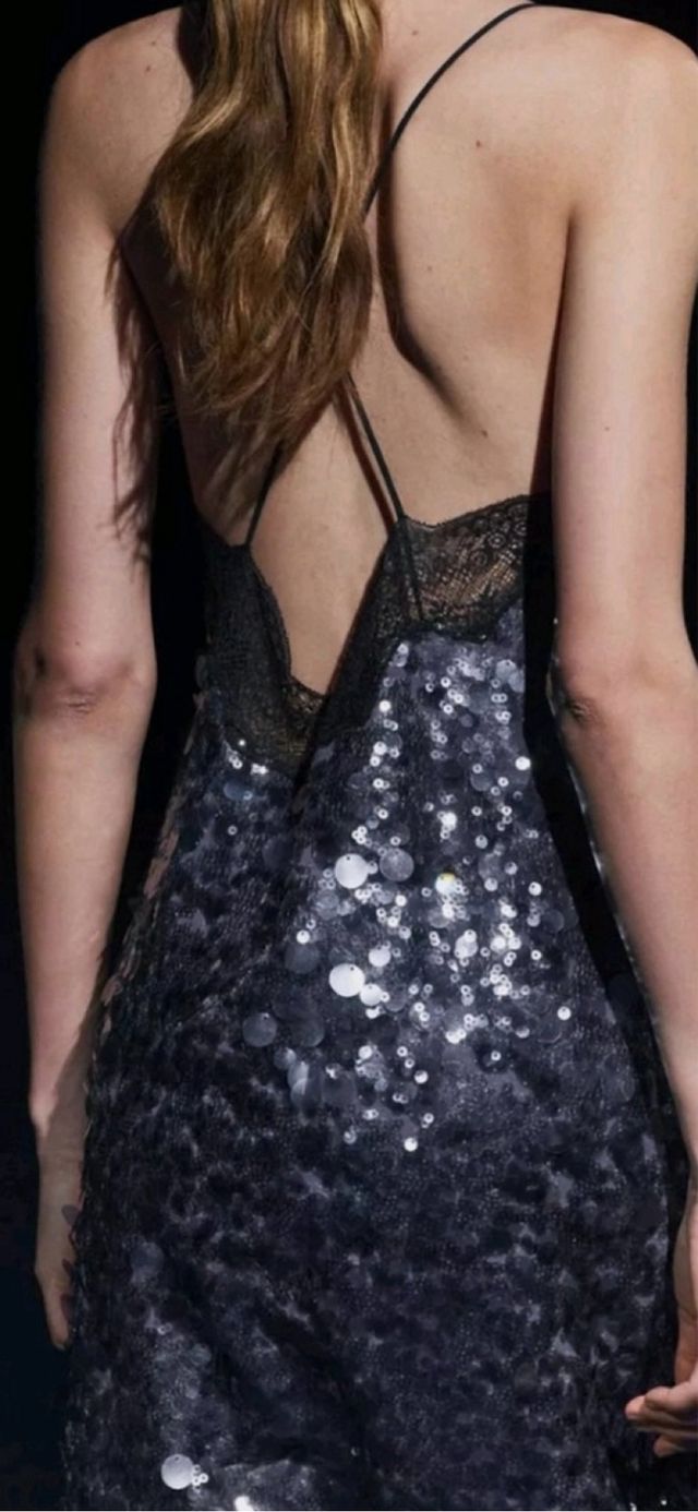 Vestido Zara lentejuelas midi negro/plateado/gris