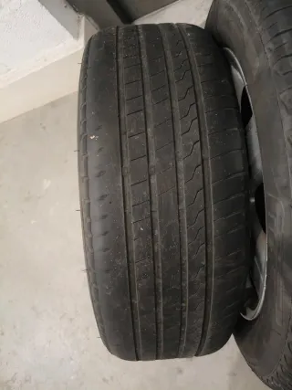 Llantas Seat en 16 pulgadas.