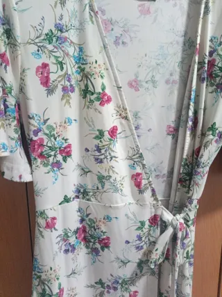 Vestido corto estampado floral