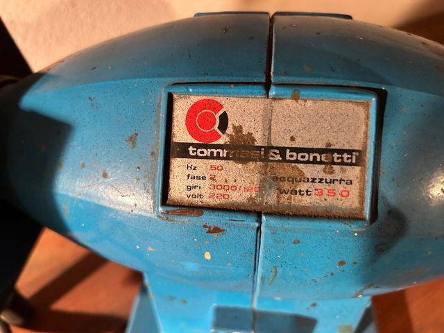 smerigliatrice da banco