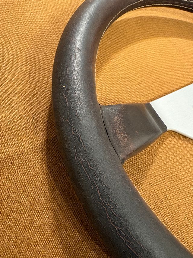 Volante MOMO Niki Lauda Alfa Romeo 37cm