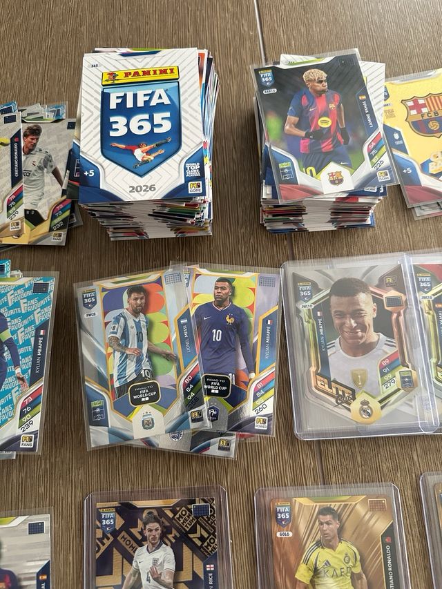 Panini FIFA 365 Adrenalyn Pide Faltas!