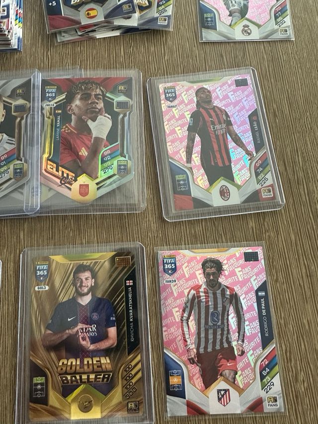 Panini FIFA 365 Adrenalyn Pide Faltas!