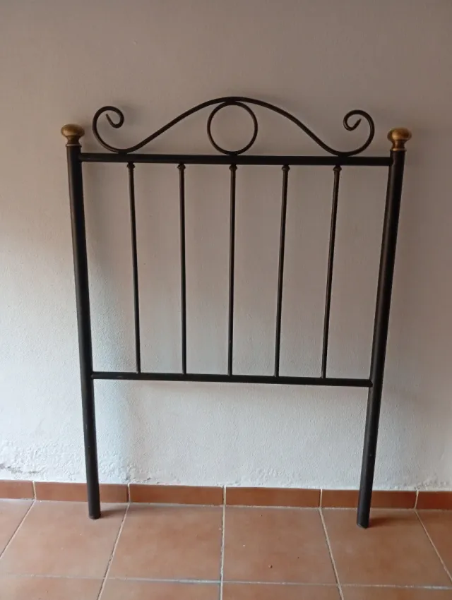 2 Cabeceiras em Ferro Forjado 90 cm Preto/Dourado