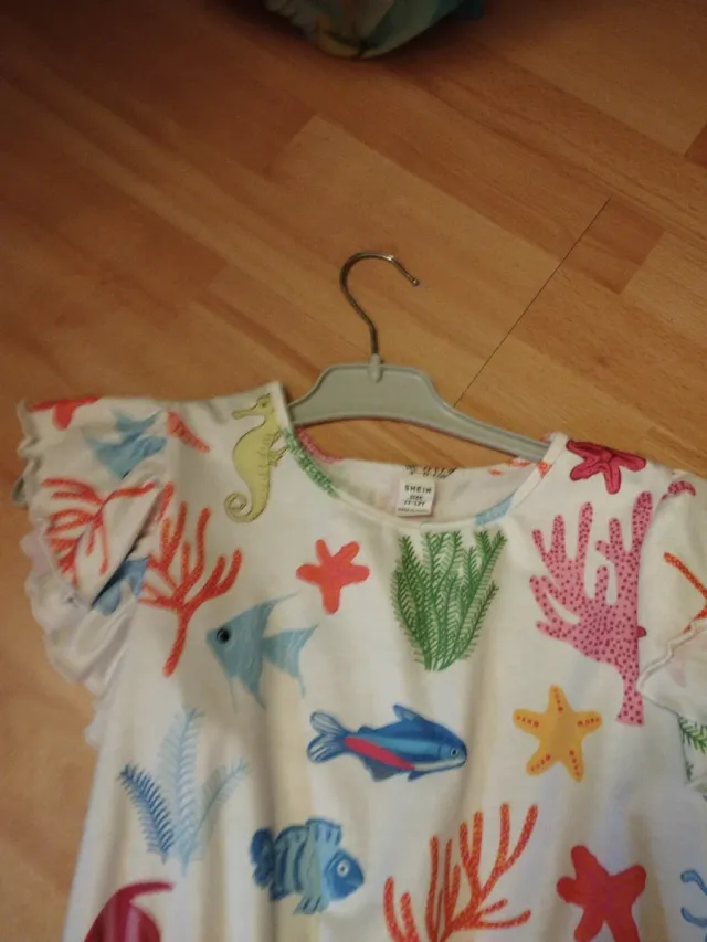 Vestido infantil estampado peces