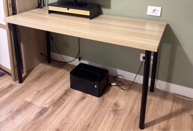 Escritorio Ikea Meda 140x60