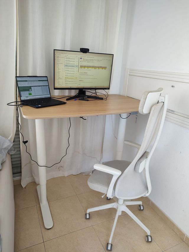 Escritorio Elevable Automático IKEA 120x80