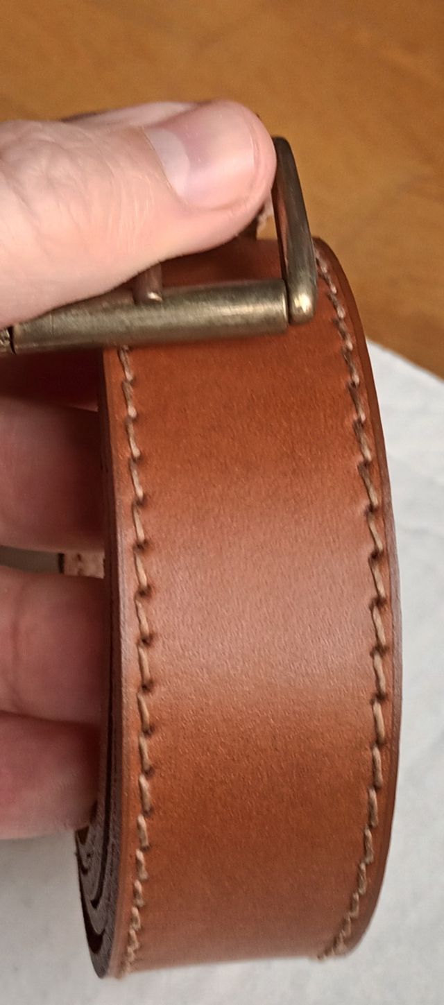 Cinturón Marrón simil-cuero Hebilla Metálica.