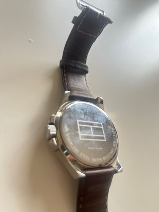 Reloj Tommy Hilfiger Negro y Plateado