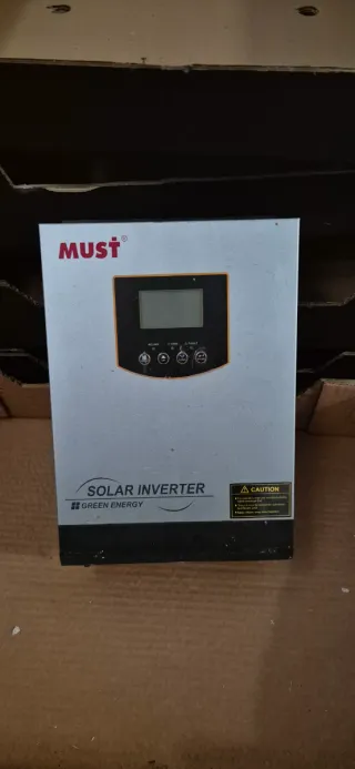 Inversor Solar MUST y placas solares 160w