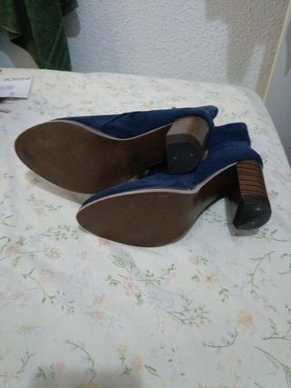 Botines azules de ante