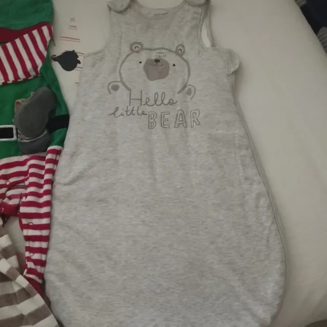 Lote Ropa Bebé: Pijamas, Saco y Zapatillas