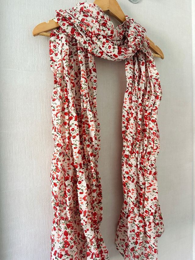 Fular estampado floral