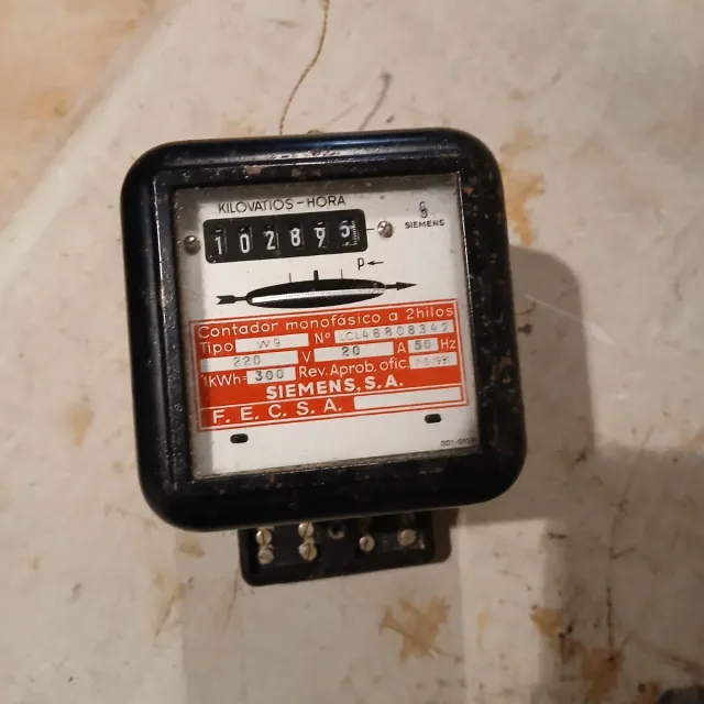 Contador de luz Siemens KILOVATIOS-HORA