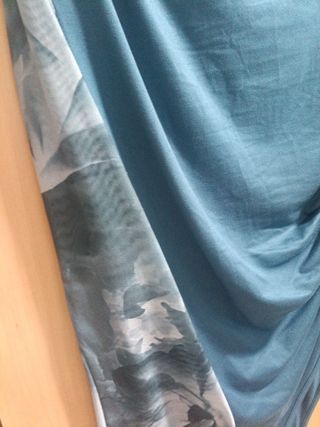 Body de chica con mangas estampadas