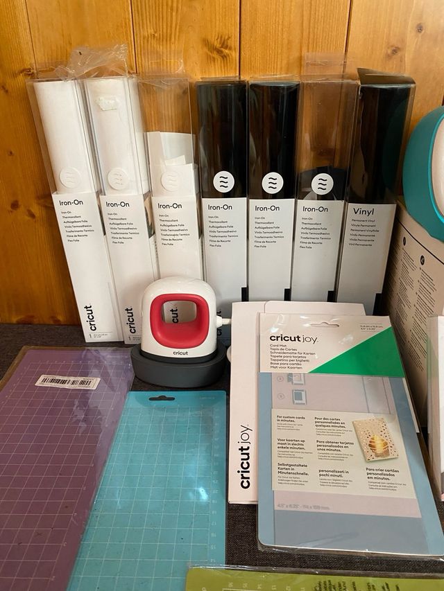 Cricut Joy Máquina de Corte + Accesorios