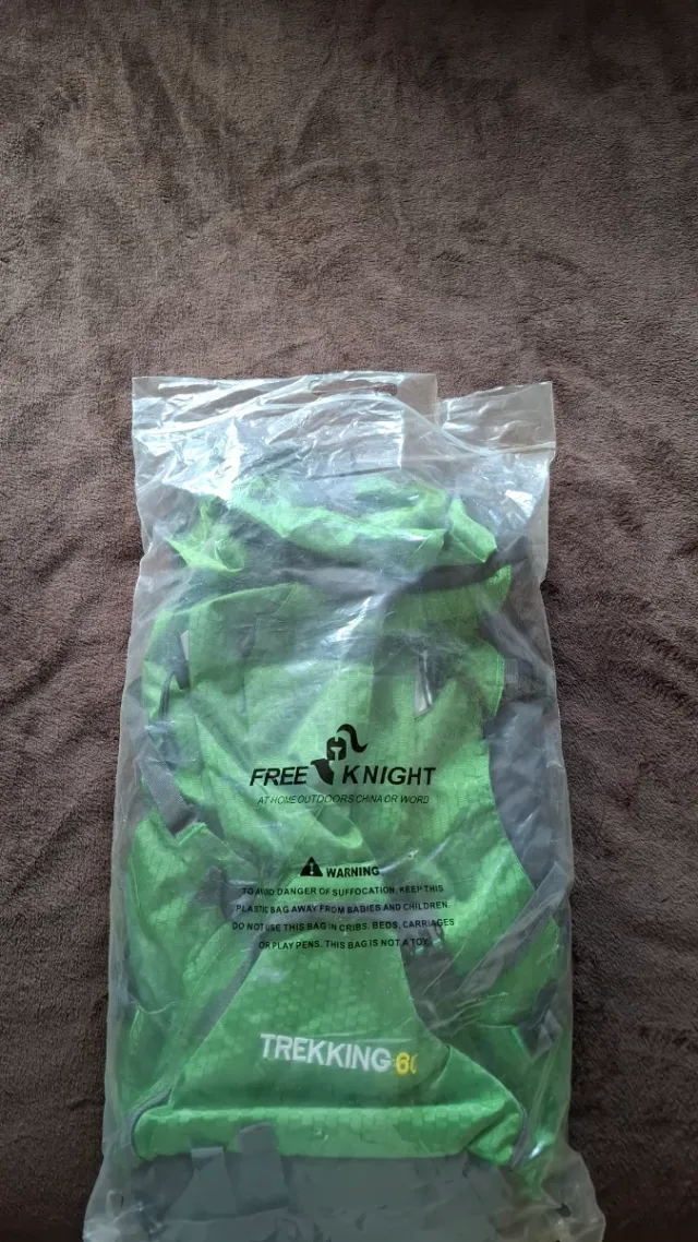 Mochila Senderismo 60L Verde y Gris